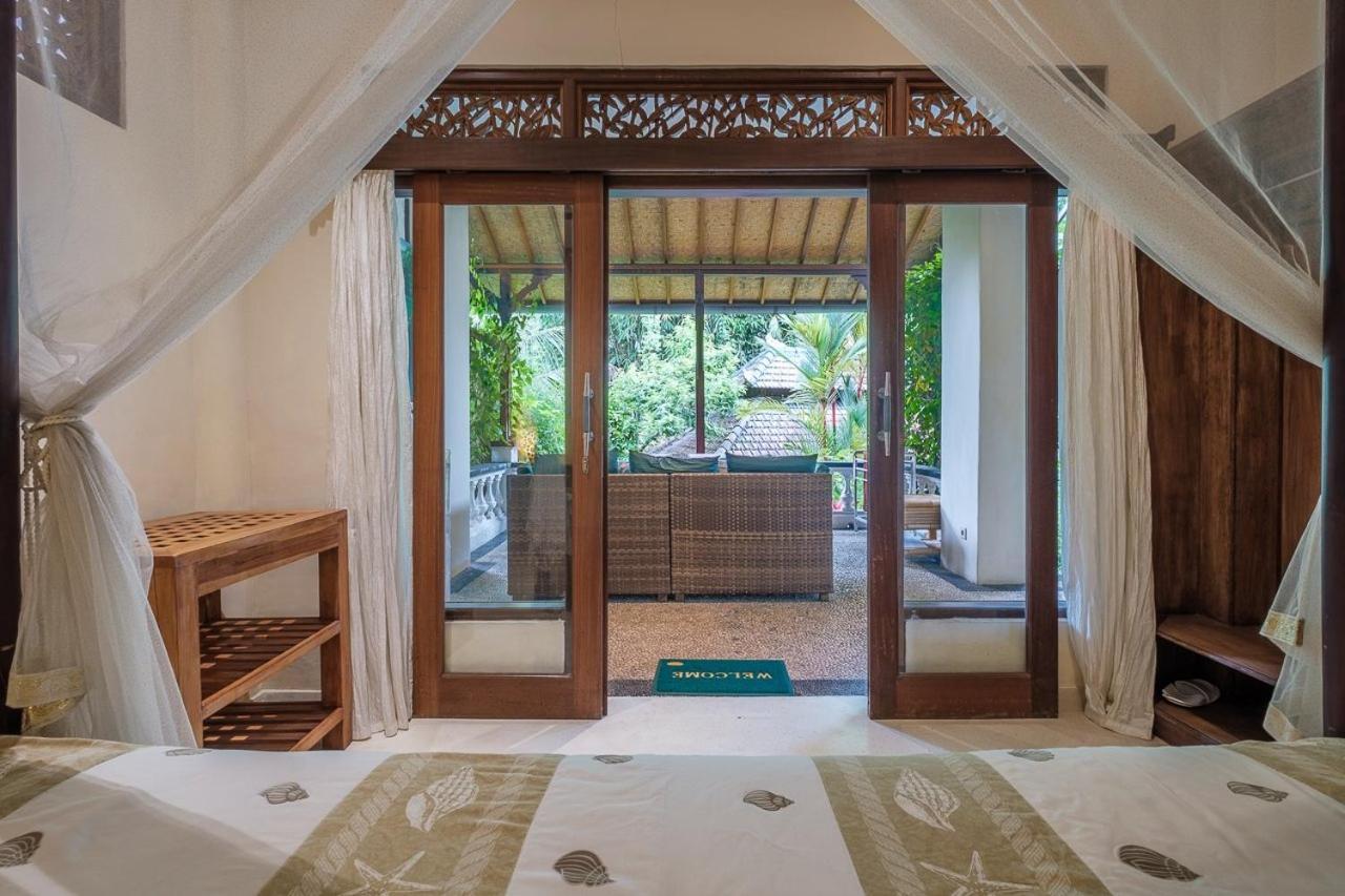 White Lotus Oasis Hotel อูบุด ภายนอก รูปภาพ