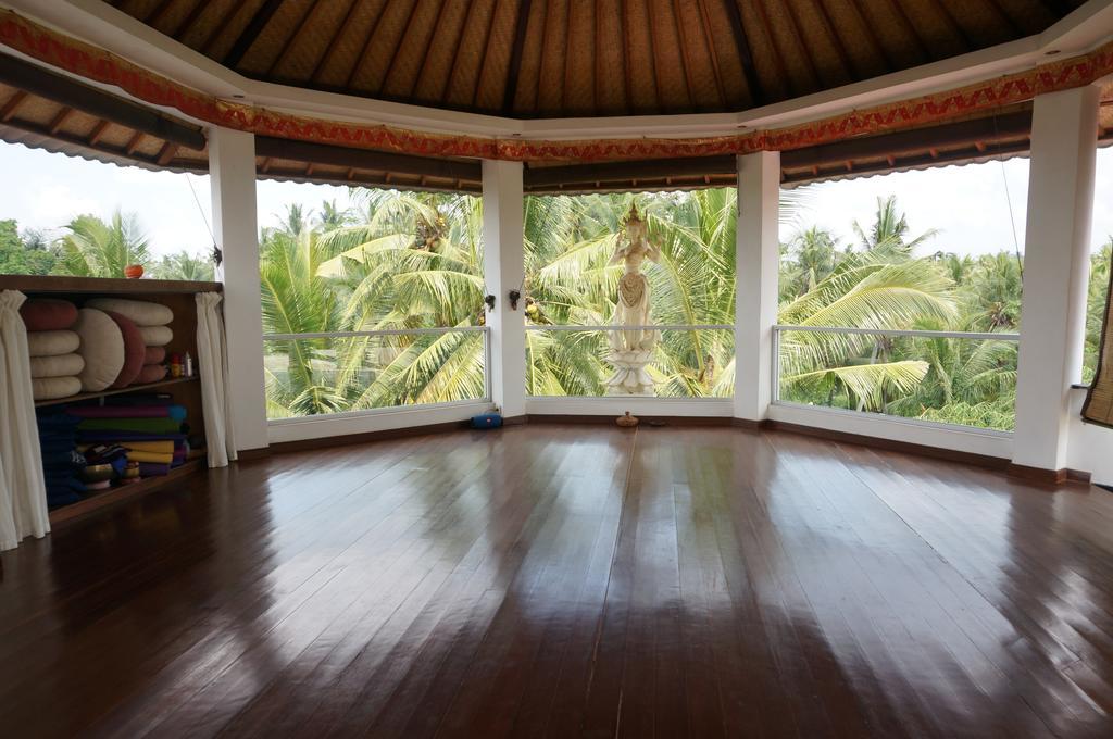 White Lotus Oasis Hotel อูบุด ภายนอก รูปภาพ